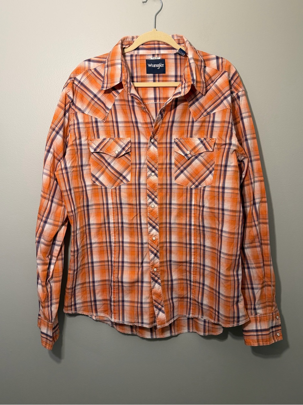 Wrangler Orange and White Plaid Western Button-Up Shirt